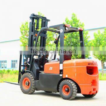 2 .5 Tons Diesel Forklift/Montacarga