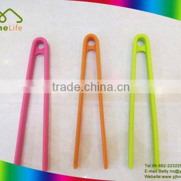 Hot Sale High Quality Kitchen Food Plastic Tongs