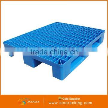 1200x1000 Heavy duty Plastic pallet with 3 runners