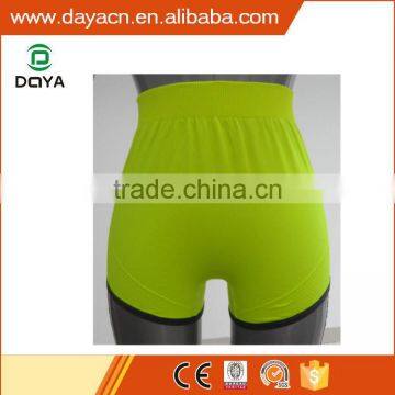 High Quality Fashionable Gym Wear Seamless Pure Color Yoga Shorts