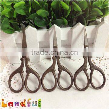 Antique Sewing Accessories Handicraft Tool Fancy Embroidery Scissors photo-2