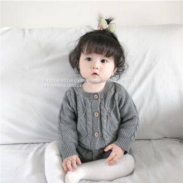 Hot Selling Knitted Ponchos Girls Winter Sweater Poncho 2020 Custom Kids Sweaters photo-5