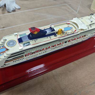 Ship model manufacturer