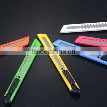 9mm mini plastic iccolored utility knives