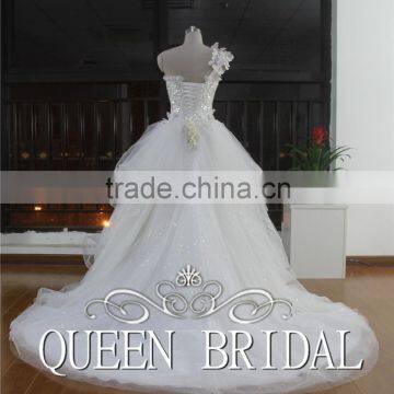 Latest Style One Shoulder Sleeveless Flower Embroidery Beaded Dresses For Wedding photo-4