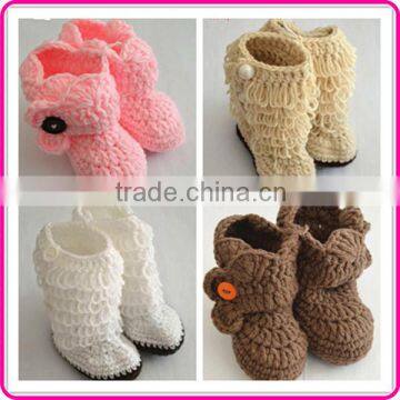 China cheap handmade girls crochet boots fancy baby girls shoes                        
                                                Quality Choice