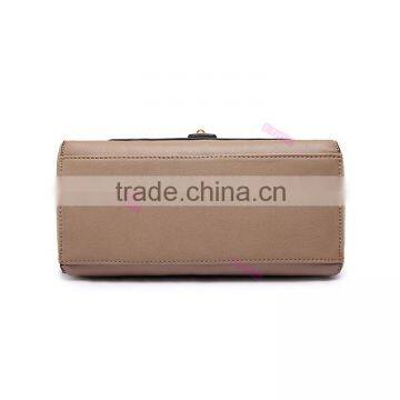 Vintage Personalized Contrast Color With Metal Ornament Front Design Leather Shoulder Messenger Bag photo-5