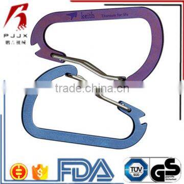 wholesale high quality titanium stainless round climbing carabiner keychain