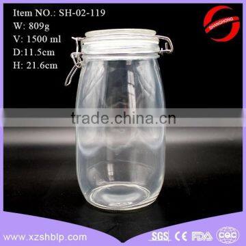 1 gallon glass jar with clip lid