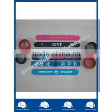 promotional gift cheap silicone slap band