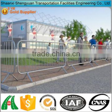 Traffic used powder coated crowd control barriers