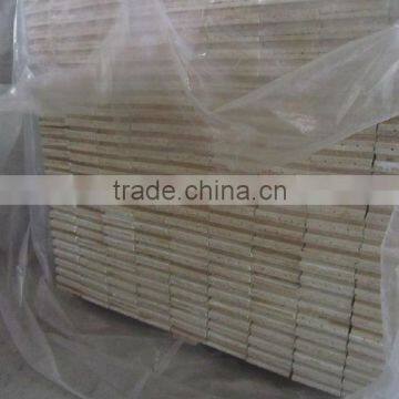 Cheap Waterproof Solid Wood Baseboard photo-2