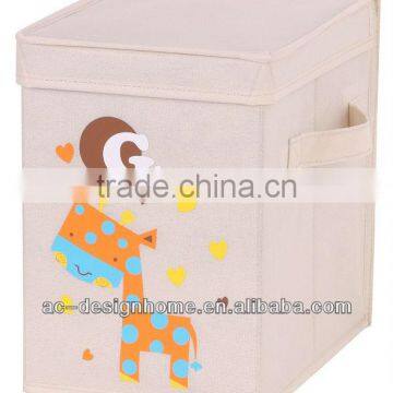 NON-WOVEN FOLDING KIDS GIRAFFE STORAGE W/LID