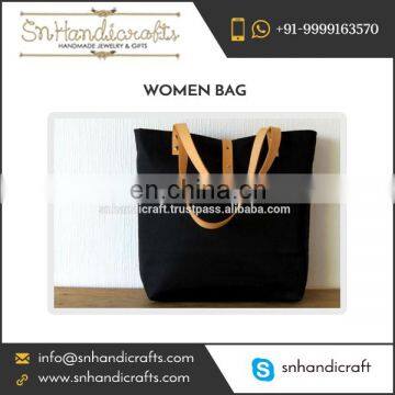 Trusted Manufacturer Supplying Women's Bag Available in Various Sizes and Shapes