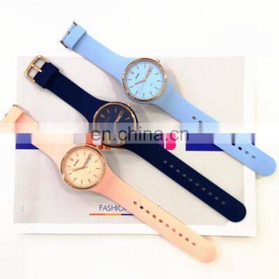 Pink Watches Skmei 1747 Custom Logo Women Silicone Strap Luxury Lady Quartz Watch photo-4