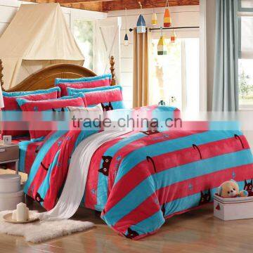 China thick high quality red stripe flannel king size comforter sets cat print bedding set