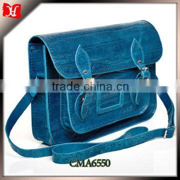 Hot selling free patterns for leather bags best messenger bag for college