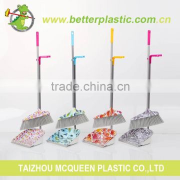 Taizhou Durable Plastic Broom Dustpan Set