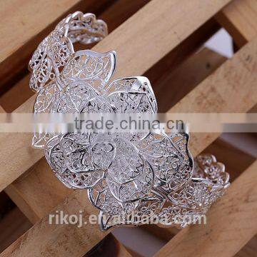 2015 Wholesale Exquisite top selling lace bangles