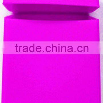 Food grade silicone cigarette pack cover