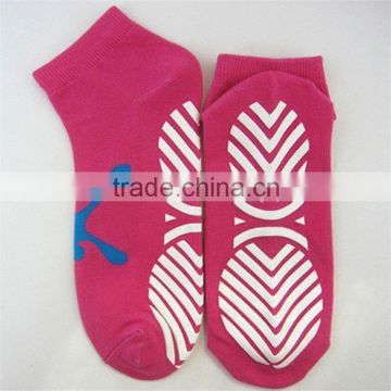 trampoline cotton yoga socks	C-118	indoor trampoline basketball sock