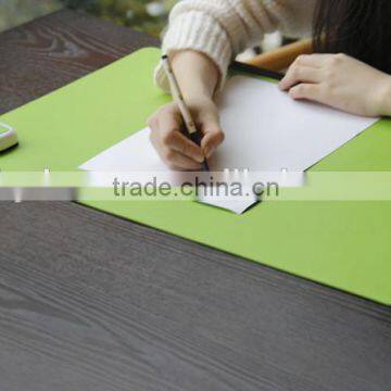 China supplier Smart Warm Automatic Shutdown PTC Nanometer warming Desk Heating Mat