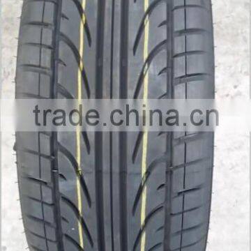 China Supplier High Quality UHP Car Tires 245/35ZR20