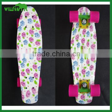 2016 Newest 4 Wheels Powered professional skateboard