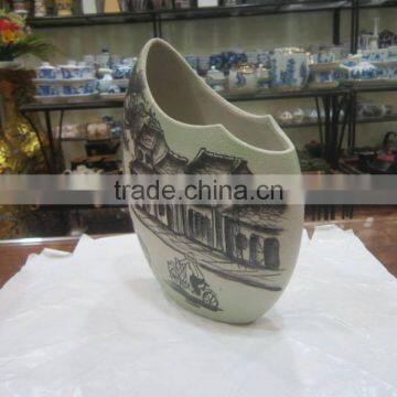 Ceramic-porcelain vase from Vietnam with ancient painting