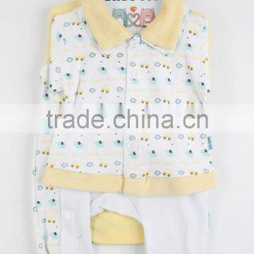 Yellow Color 100% Cotton Winter 6Pcs Baby Clothing Gift Set With Hanger Package 6TB1-67 OEM Service