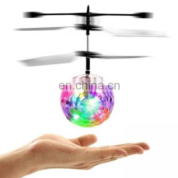 Mini Fun Kids Toy Suspended Crystal Ball Sensing Aircraft Hand Induction Flying Aircraft with Colorful LED Light, without Remote