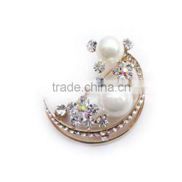 The Moon Boat Design Hair Pin Decorated Shell Pearls & Crystals