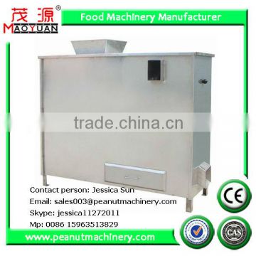 Dry bean peeling machine