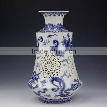 blue and white hand paint flower jingdezhen porcelain vase for home deco