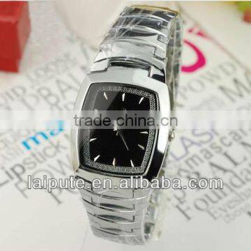 New design Simple, generous, high-grade square face watch