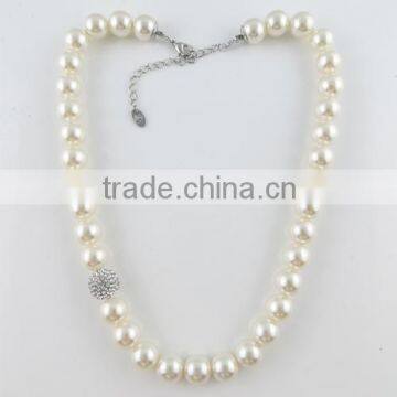 YiWu best design latest design beads necklace