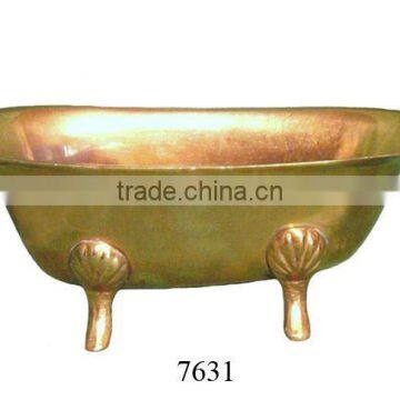 Manufacturer of Brass Antique Bathtub