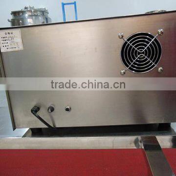 Automatic E-liquid Bottle Filling Machine photo-3