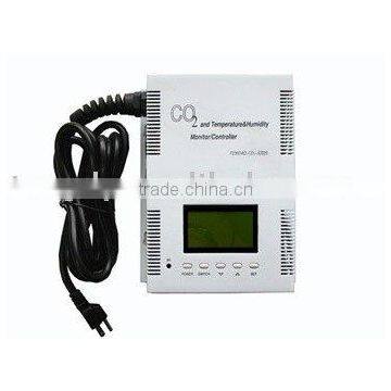 Compositive CO2 Controller for Greenhouse