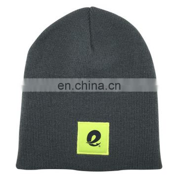 Mens ski long knitted beanie hats with embroidered pattern