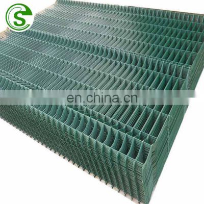 China PVC coated green color 6 ft high Wire mesh fencing price