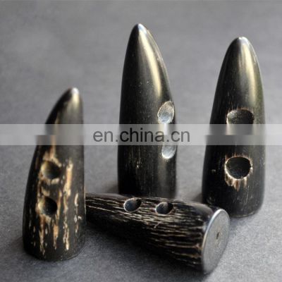 Two hole black natural buffalo real horn toggle button