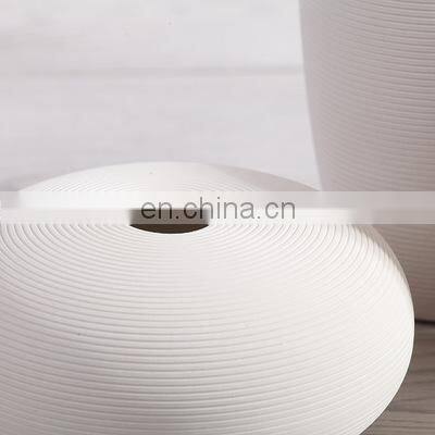 Cheapest Modern Porcelain Decorative Handmade Long Neck Ceramic Vase Set Pot Wedding Center Piece Decor