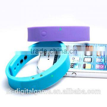 HOT!!4.0+EDR Support Android 4.3 and above systems, and system IOS 7.0 Bluetooth Smart bracelet waterproof / long standby