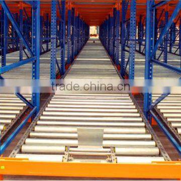 Warehouse pallet flow moveable roller racking