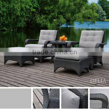 Comfy luxury synthetic garden furniture outdoor rattan sun loungers wicker outdoor bed plastic sun lounger