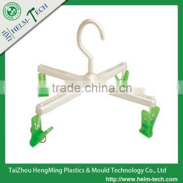 Folding Plastic Pants Hanger --Z3098