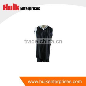 2015100|% Polyester 11/1 Mesh Plain Black and White Basketball Uniform photo-6