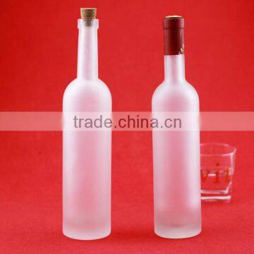 Novelty cheap wooden cork bottles 700ml transparent 700ml bottles frosted wine bottles