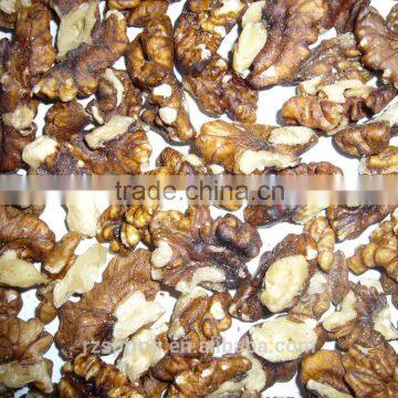 walnut kernels light amber quarters